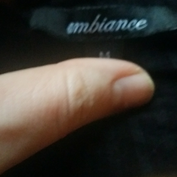 Black choker top - Picture 2 of 2